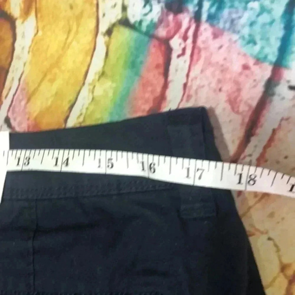 Old‎ navy Bermuda style shorts dark navy color size 12 women’s - Picture 7 of 8